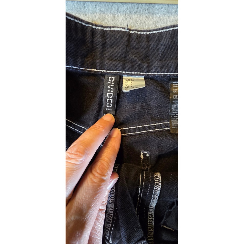 HM Divided Black Cargo Pants White Contrast Stitch Wide Leg Utility Jeans Size 4 - Picture 5 of 11